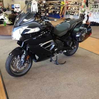 Empire Cycle - Triumph - Motorcycle Dealers Near Me - Spokane Valley, Washington