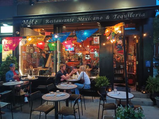 Móle Mexican Bar & Grill - West Village by null
