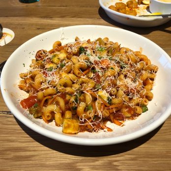 Olive Garden Italian Restaurant - Cavatappi (Corkscrew) - Italian Near Me - Ocala, Florida Olive Garden Italian Restaurant - Cavatappi (Corkscrew) - Italian Near Me - Ocala, Florida