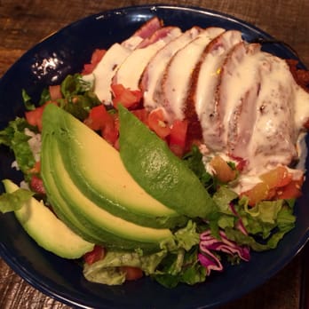 FISH DISTRICT - Seared Ahi bowl! - Seafood Near Me - San Diego, California