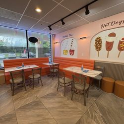 Mochiatsu Mt Laurel - Sitting area