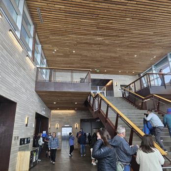 Pikes Peak - America's Mountain - Summit visitor center - Hiking Near Me - Cascade, Colorado