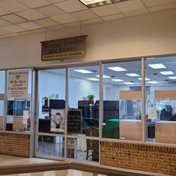 Westgate Mall - Westgate Jewelers.