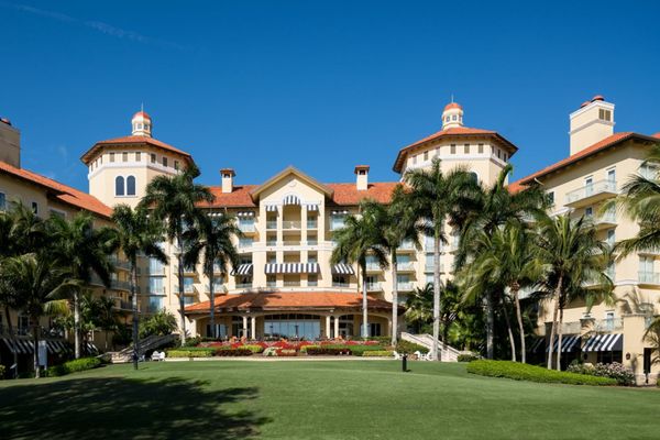 The Ritz-Carlton Naples, Tiburón by null