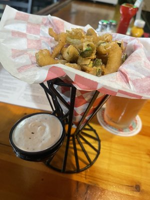 4th Street Bar and Grill by null