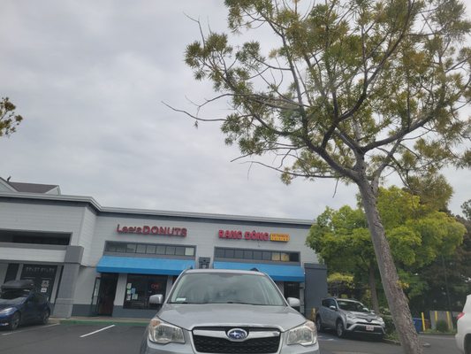 Rang Dong Restaurant by null