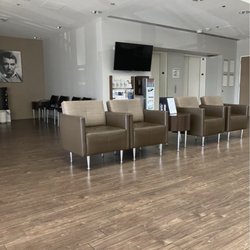 UCLA Health Toluca Lake Primary Care - One of their waiting areas/lobby.