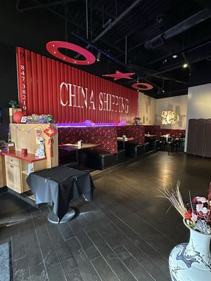 PL8 Restaurant by null