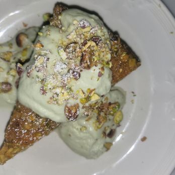Mano Cornuto - Cafes Near Me - Montreal, Quebec