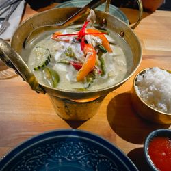 The Old Siam - Green curry was amazing