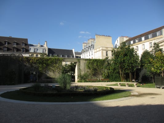 Jardin Anne Frank by null