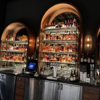 Honeycomb Cocktail Lounge