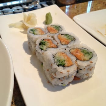Q Restaurant - Happy hour sushi roll - Chinese Near Me - Boston, Massachusetts Q Restaurant - Happy hour sushi roll - Chinese Near Me - Boston, Massachusetts