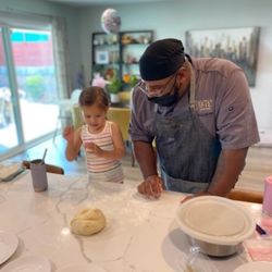 BiTE - Pizza making time with Chef Ava