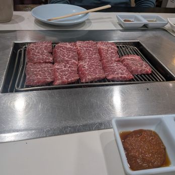Keum Ho Garden - short ribs - Sushi Bars Near Me - Edison, New Jersey
