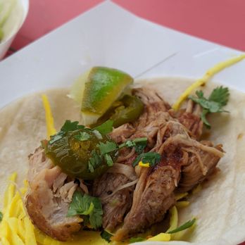 Silversmith Brewing - Pulled pork tacos cooked by Sean and colleagues are tasty - Breweries Near Me - Niagara-on-the-Lake, Ontario Silversmith Brewing - Pulled pork tacos cooked by Sean and colleagues are tasty - Breweries Near Me - Niagara-on-the-Lake, Ontario