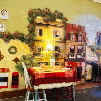 Cafe De Coco - Charming French café style rooms and decor. Lovely - Cafes Near Me - Nampa, Idaho