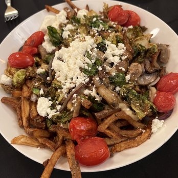 EnVie - Veggie Fries - New American Near Me - Lansing, Michigan