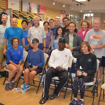 Village Runner - Thursday night running group celebrating the Manhattan Beach store's 10th anniversary! - Shoe Stores Near Me - Manhattan Beach, California
