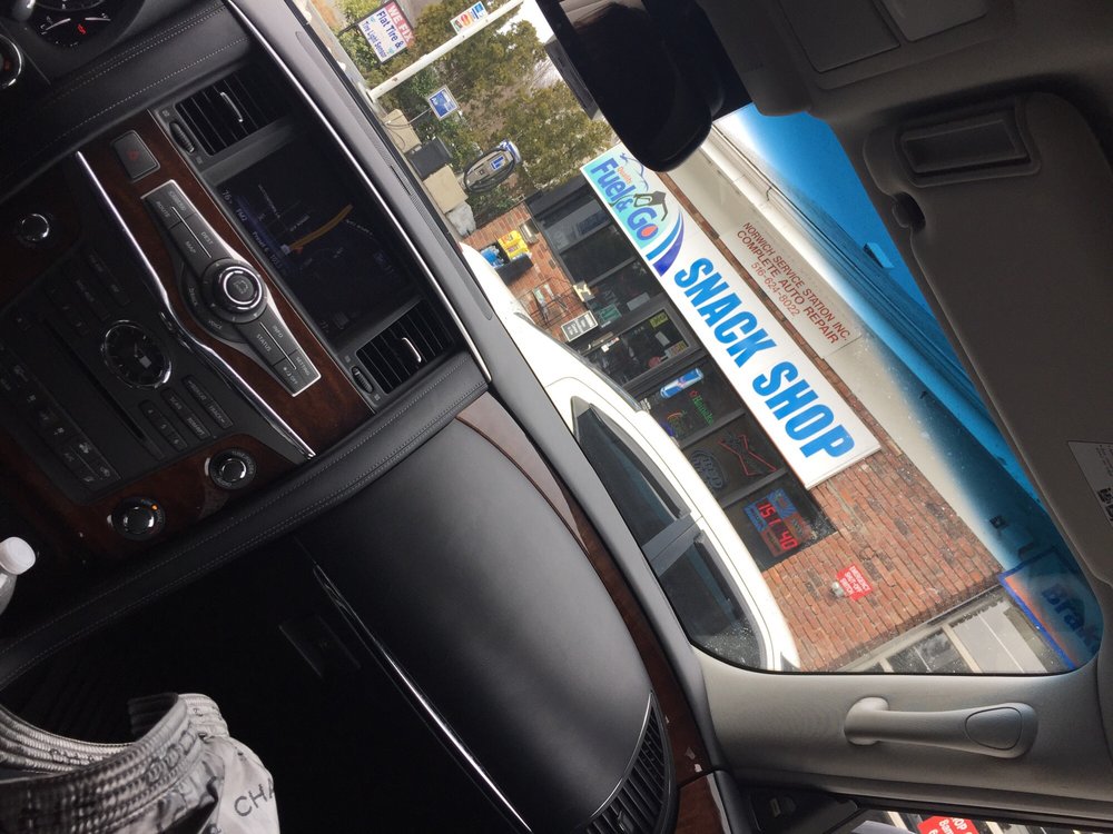 OYSTER BAY GULF Updated October 2024 27 Adams St, Oyster Bay, New