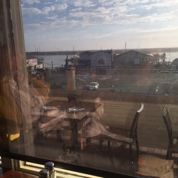 Dorn's Original Breakers Cafe - Seafood Near Me - Morro Bay, California