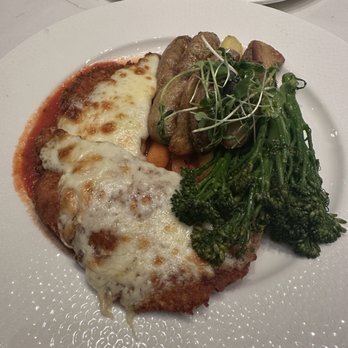 Dulivia Ristorante Italiano - Chicken Parmesan - Desserts Near Me - Springdale, Utah Dulivia Ristorante Italiano - Chicken Parmesan - Desserts Near Me - Springdale, Utah