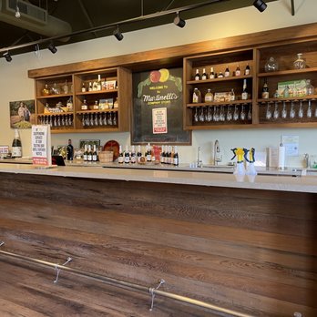 Martinelli's Company Store - Tasting area (Temporarily closed) - Souvenir Shops Near Me - Watsonville, California