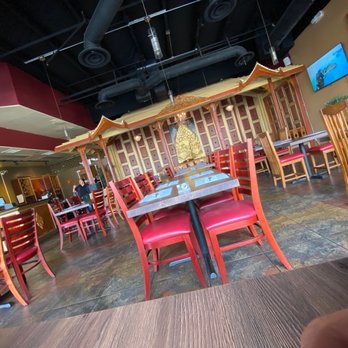 Green Mango Thai - Dining area - Thai Near Me - Rancho Cucamonga, California Green Mango Thai - Dining area - Thai Near Me - Rancho Cucamonga, California