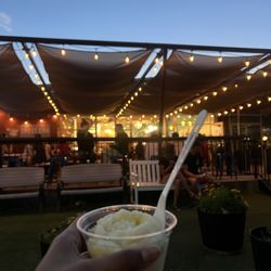 Sweet Cow - Pineapple sorbet
