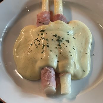 Ama - Seasonal white asparagus, prosciutto, and the most incredible sauce! Can't explain it, must try it! - Desserts Near Me - Washington, DC, District of Columbia