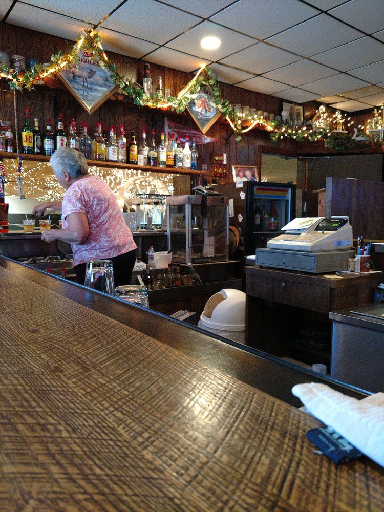 HILLTOP BAR & BALLROOM Updated June 2024 S3135 County Rd M