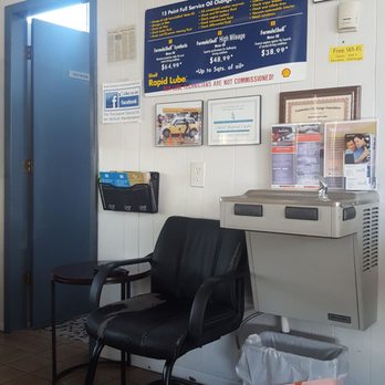 Safelite AutoGlass - Water fountain available. - Windshield Installation & Repair Near Me - Albuquerque, New Mexico