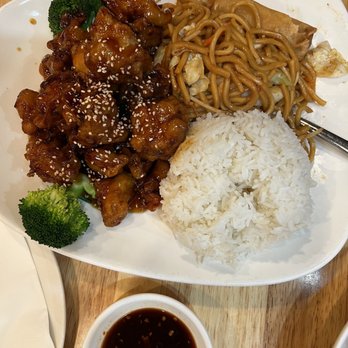 Hidden Dumpling House - Chinese Near Me - Elk Grove, California Hidden Dumpling House - Chinese Near Me - Elk Grove, California