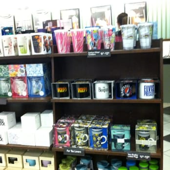 Barnes & Noble - Bookstores Near Me - Gilroy, California