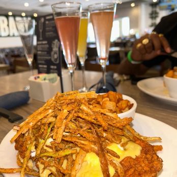 Hash Kitchen - Fried chicken eggs, Benedict with a mimosas - Breakfast & Brunch Near Me - Scottsdale, Arizona