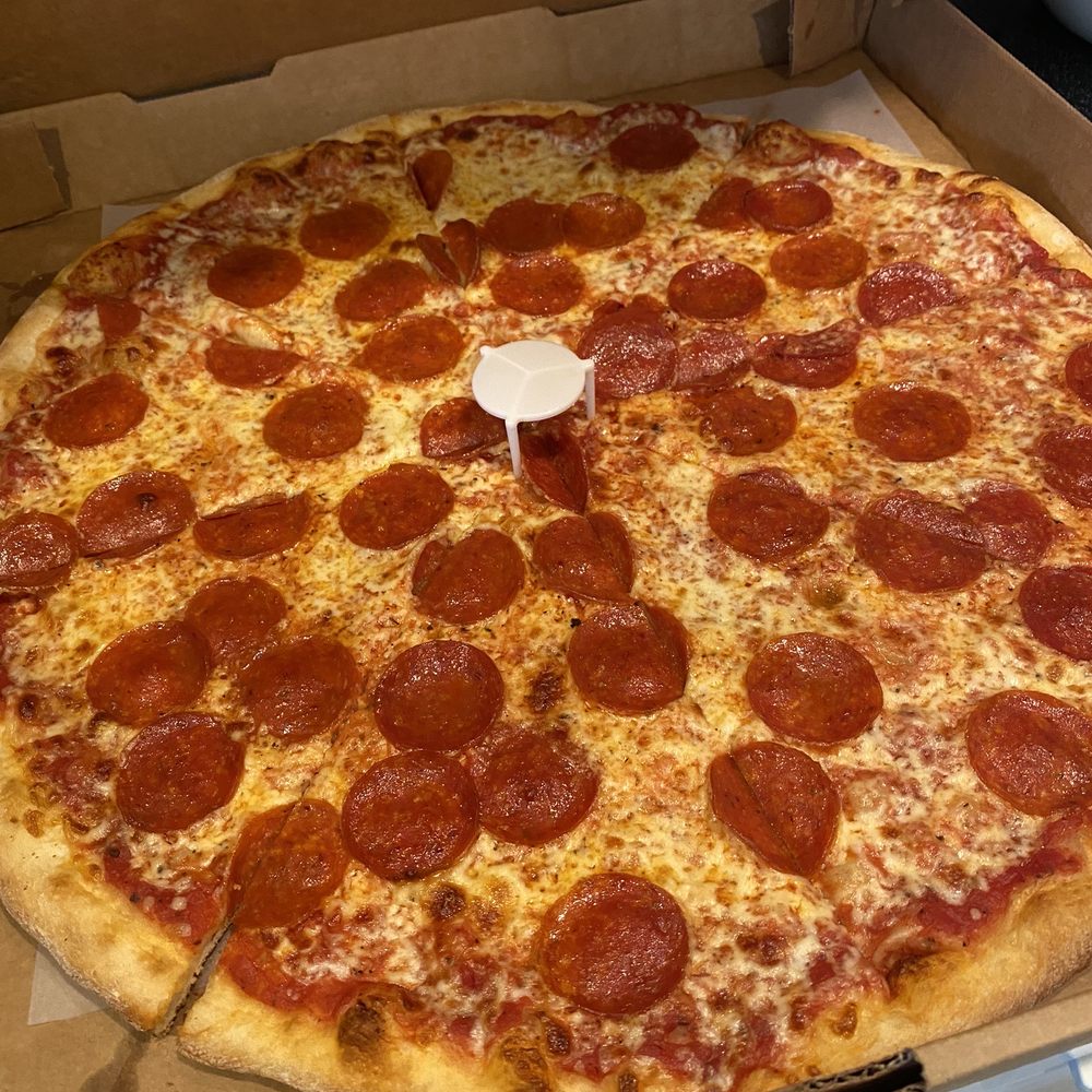 Pete's Supreme Pizza - XL Pepperoni - Pizza Near Me - Stuart, Florida Pete's Supreme Pizza - XL Pepperoni - Pizza Near Me - Stuart, Florida