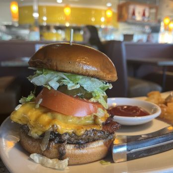 California Pizza Kitchen - Pizza Near Me - Scottsdale, Arizona California Pizza Kitchen - Pizza Near Me - Scottsdale, Arizona