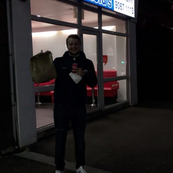 Arnold's - Fast Food Near Me - Belfast, BFS