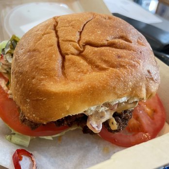 Huda - Spicy Chicken Sandwich - Sandwiches Near Me - Philadelphia, Pennsylvania