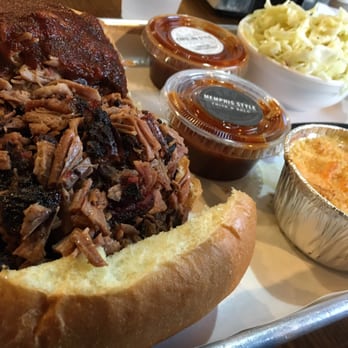 Smoque BBQ - 1/2 sandwich (pulled pork & brisket) was a 4/5. Needed the additional sauce, and stick with the pulled pork. - Barbeque Near Me - Chicago, Illinois Smoque BBQ - 1/2 sandwich (pulled pork & brisket) was a 4/5. Needed the additional sauce, and stick with the pulled pork. - Barbeque Near Me - Chicago, Illinois