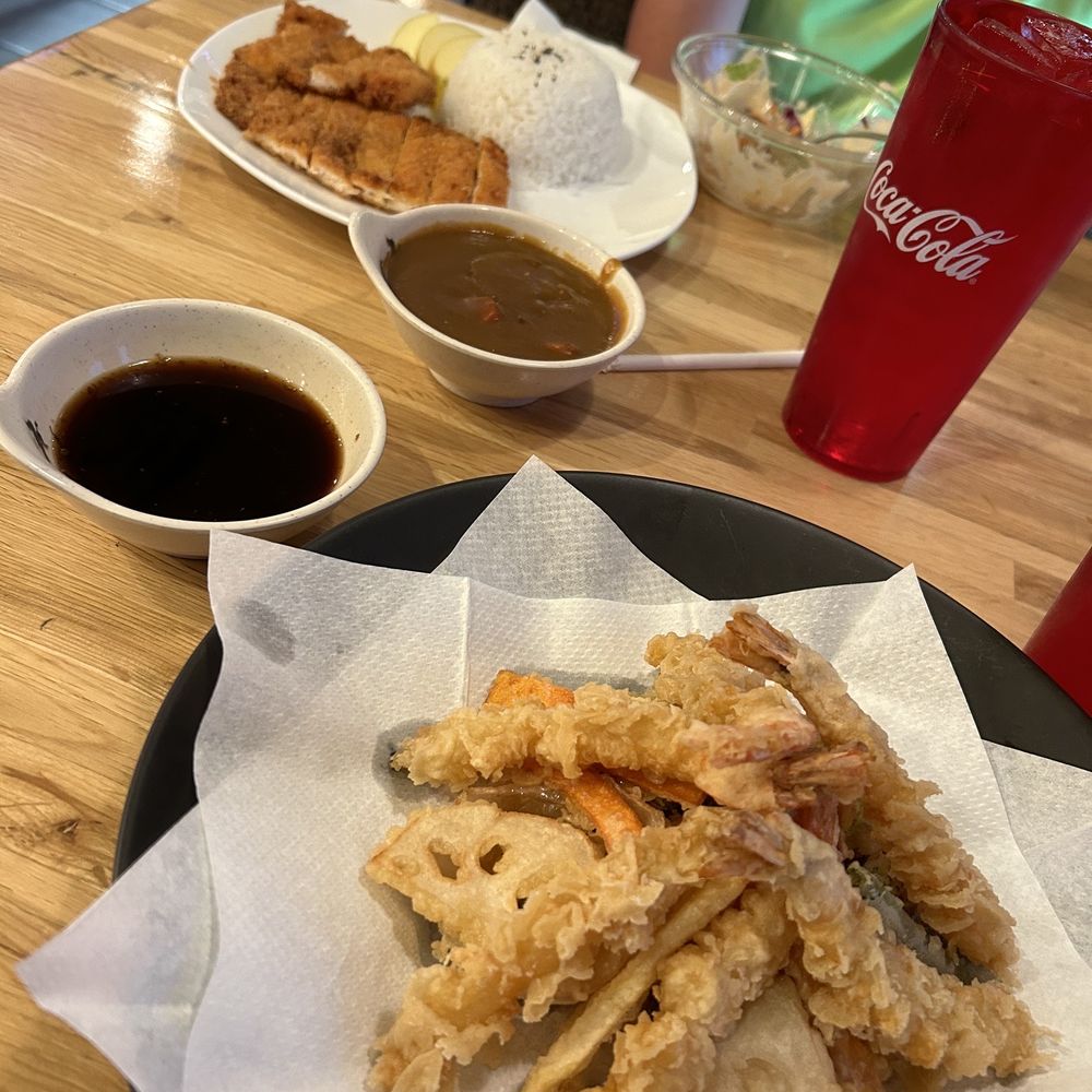 Curry Chicken Dinner Shrimp & Vegetable Tempura Curry Chicken Dinner Shrimp & Vegetable Tempura