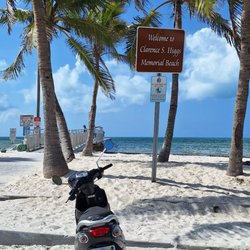 Clarence Higgs Memorial Beach Park - Beautiful beach..