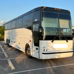 AllPro Towncar - 43 passenger bus