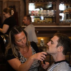 Dapper Barber