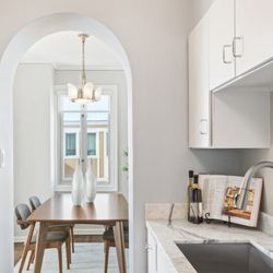 Chic Home Interiors