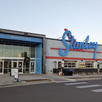Stanley Beer Hall - Beer Gardens Near Me - Aurora, Colorado