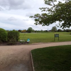 Etiolles Colonial Country Club