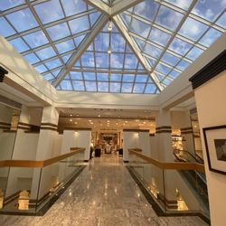 Forty Carrots - Atrium, Bloomingdale's The Gardens Mall