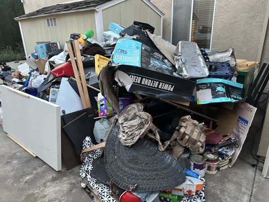 Eviction Clean Up - This House was a beautiful home that just had the wrong tenants, the owners were overwhelmed and didn't know where to turn until they called Tate's junk removal. After about 5 minutes of being on the site the customer told us they knew they made the right choice by calling Tate's. That is the service i want to provide to all of you, Knowing you made the right choice and knowing it will be taken care of as asked.