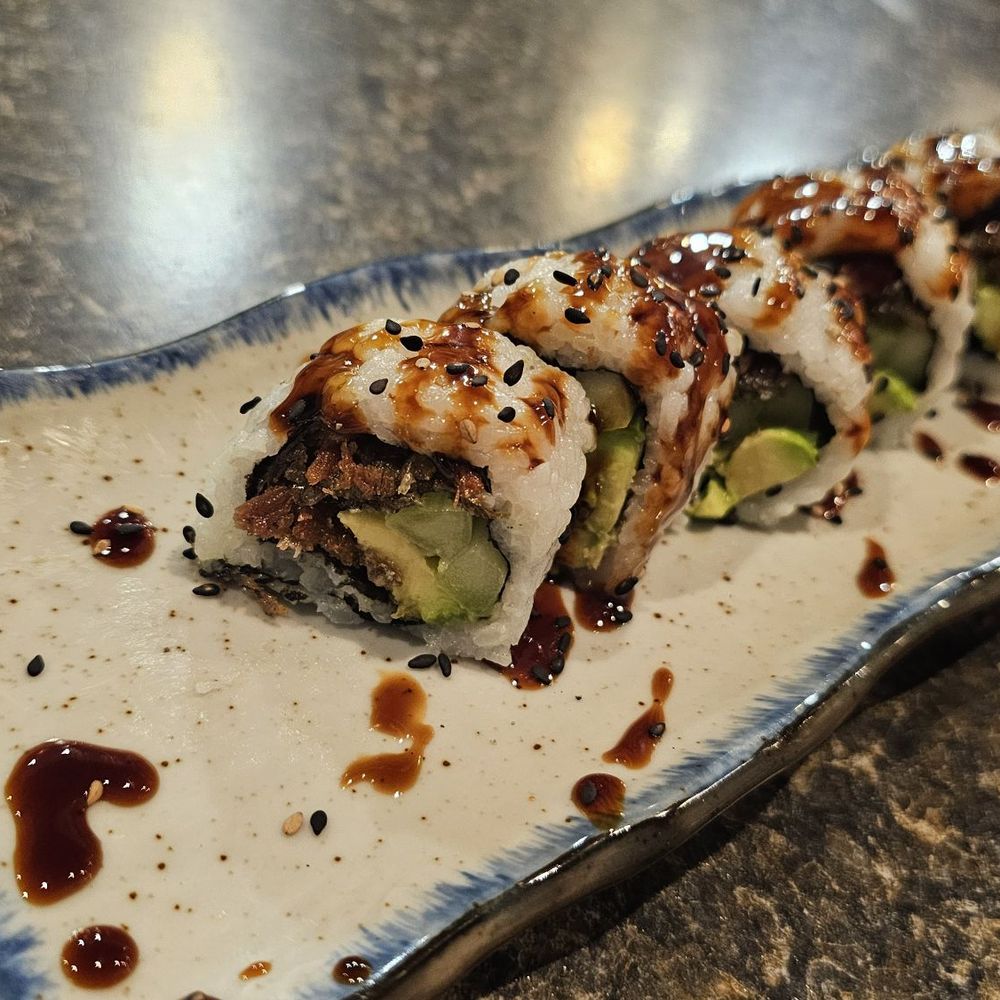 Pearl Sushi Lovers - Salmon Skin roll - Japanese Near Me - Gilroy, California Pearl Sushi Lovers - Salmon Skin roll - Japanese Near Me - Gilroy, California
